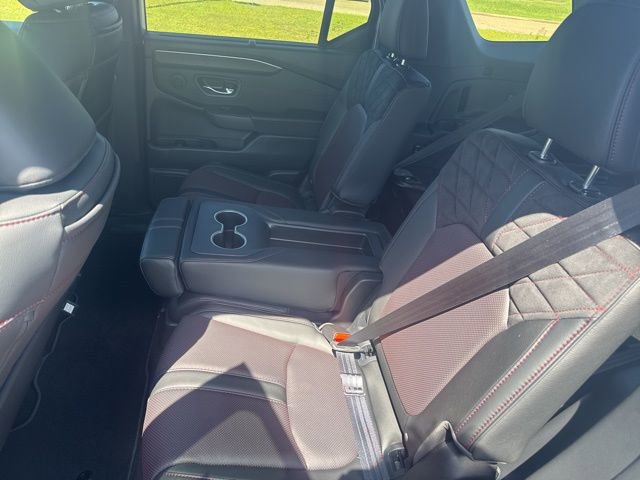 New 2026 Honda Pilot Black Edition image 16