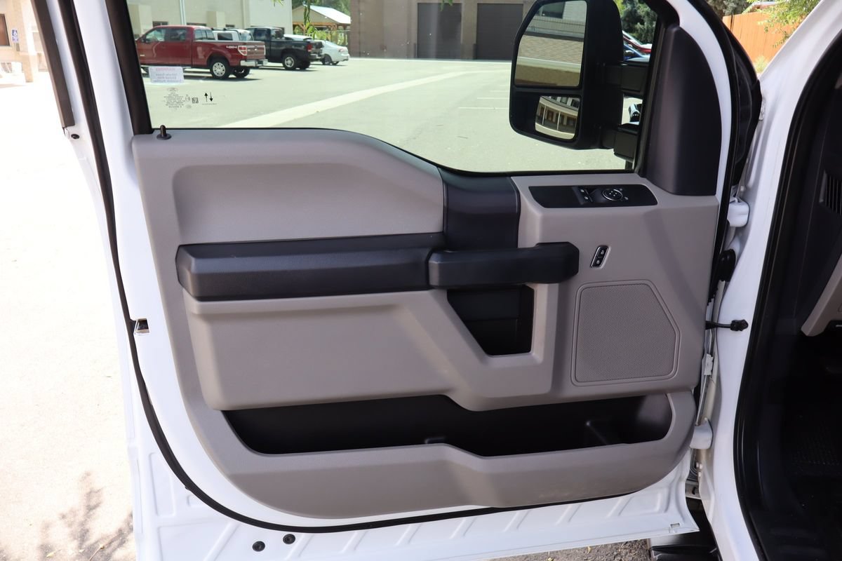 Used 2022 Ford F250 XL w/ STX Appearance Package AWD/4WD image 19