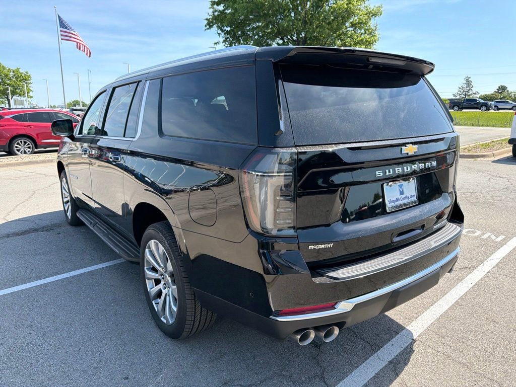 New 2026 Chevrolet Suburban Premier w/ Sun And Tow Package AWD/4WD image 4