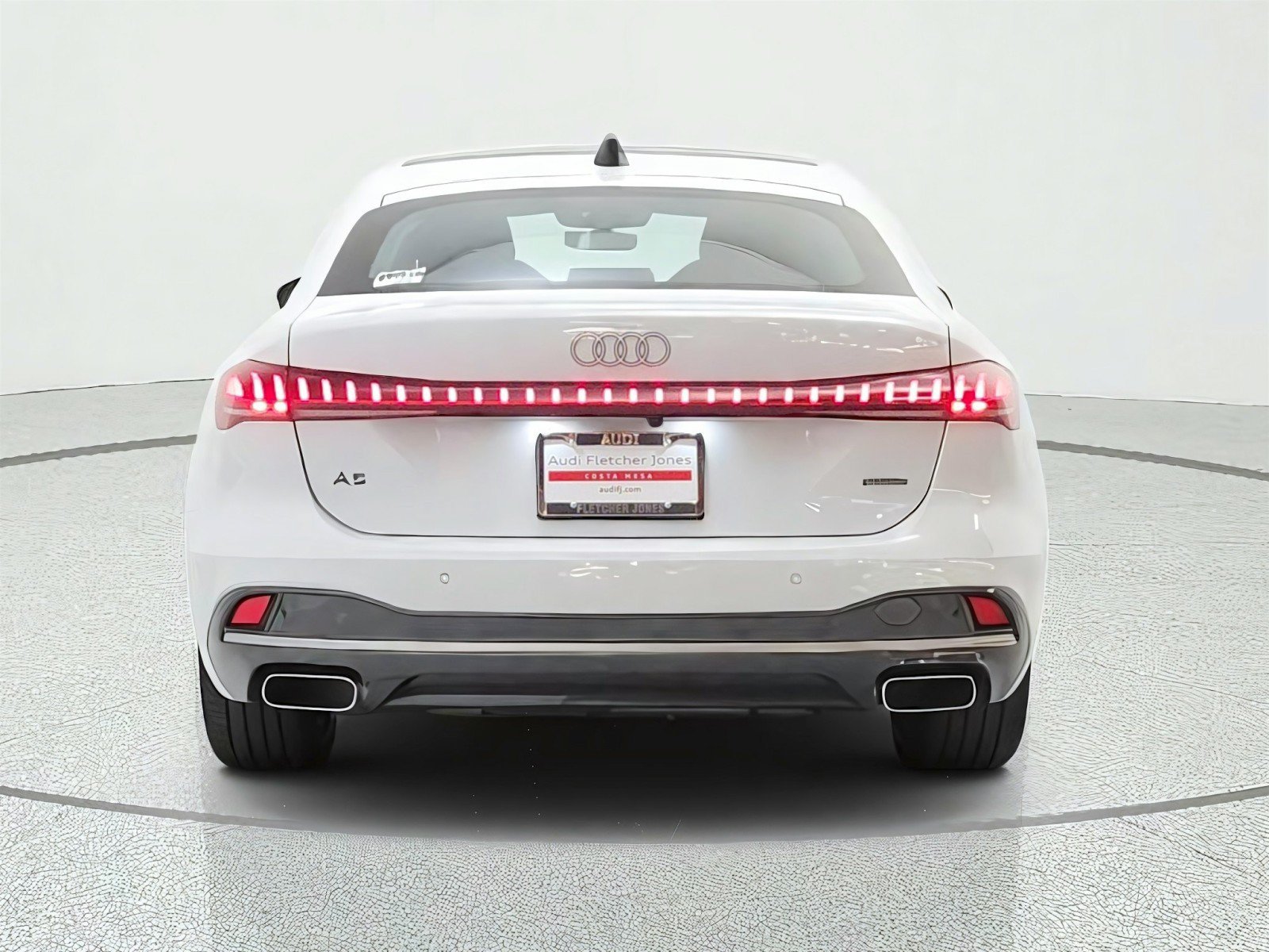 Used 2025 Audi A5 2.0T Premium Plus w/ Premium Plus AWD/4WD image 6