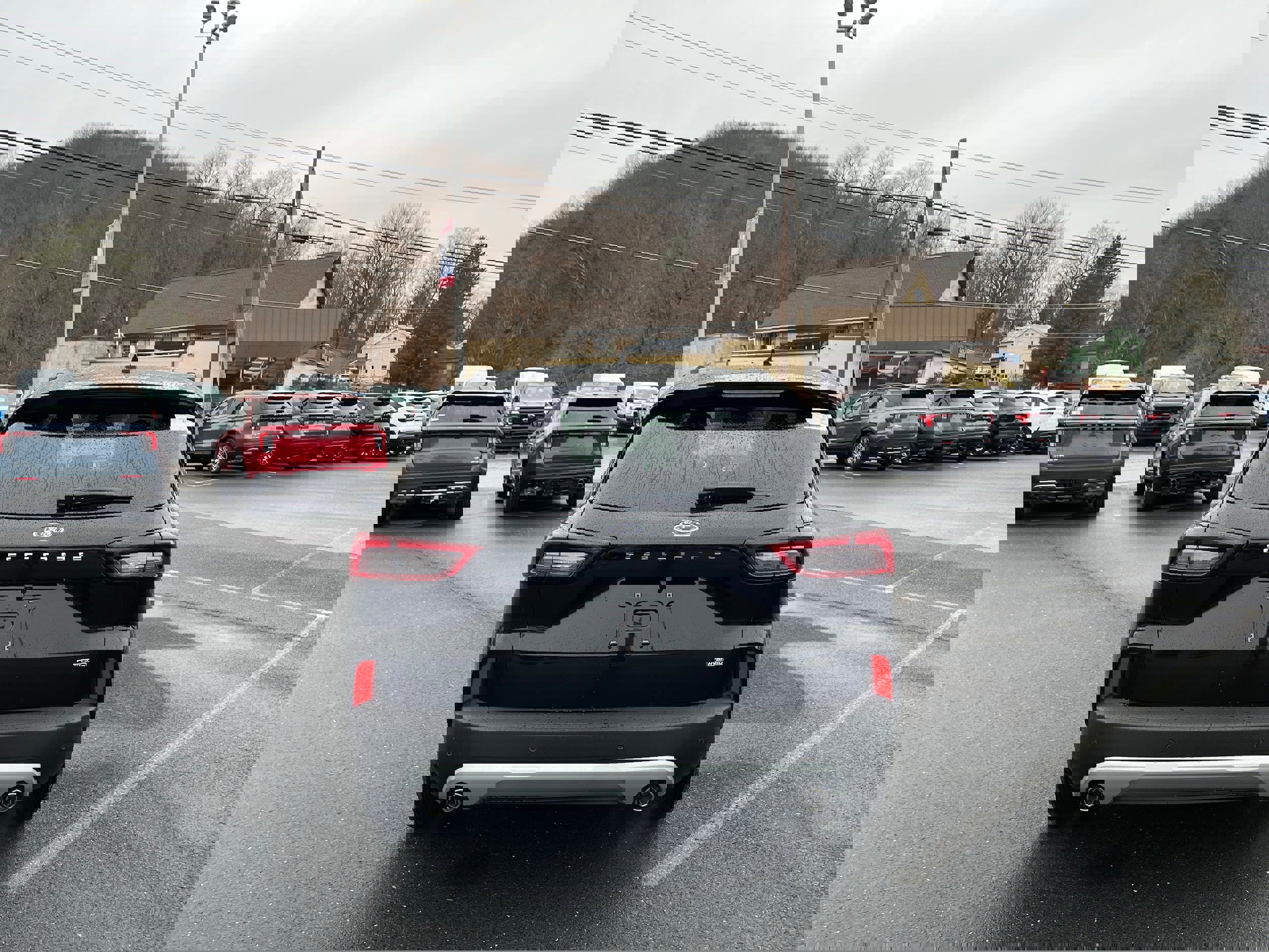 New 2026 Ford Escape SE w/ PHEV Premium Package image 5