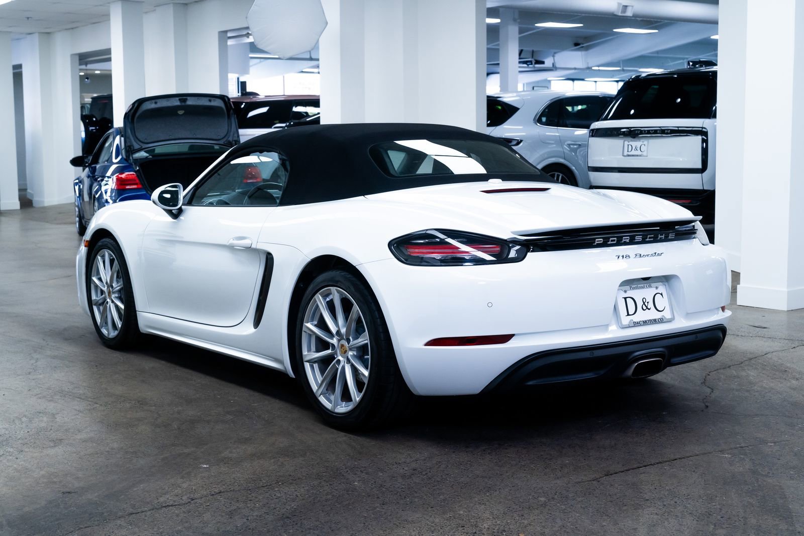 Used 2024 Porsche 718 Boxster image 4
