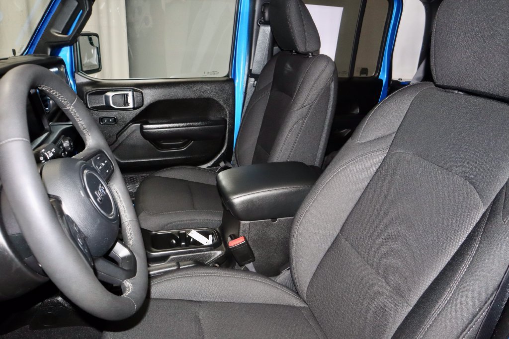 Used 2023 Jeep Gladiator Sport AWD/4WD image 24