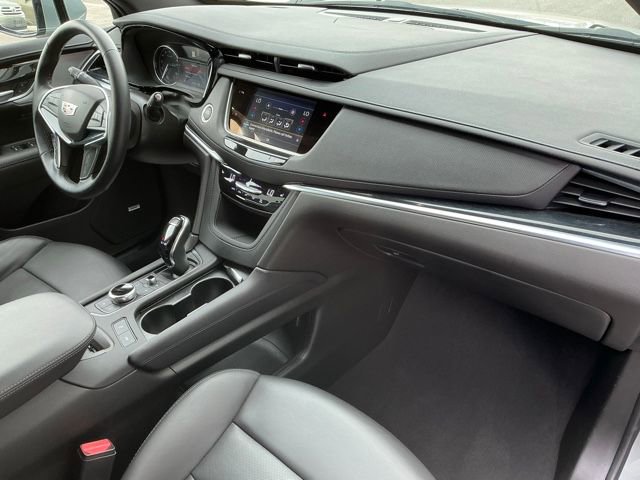 Used 2025 Cadillac XT5 Premium Luxury image 15