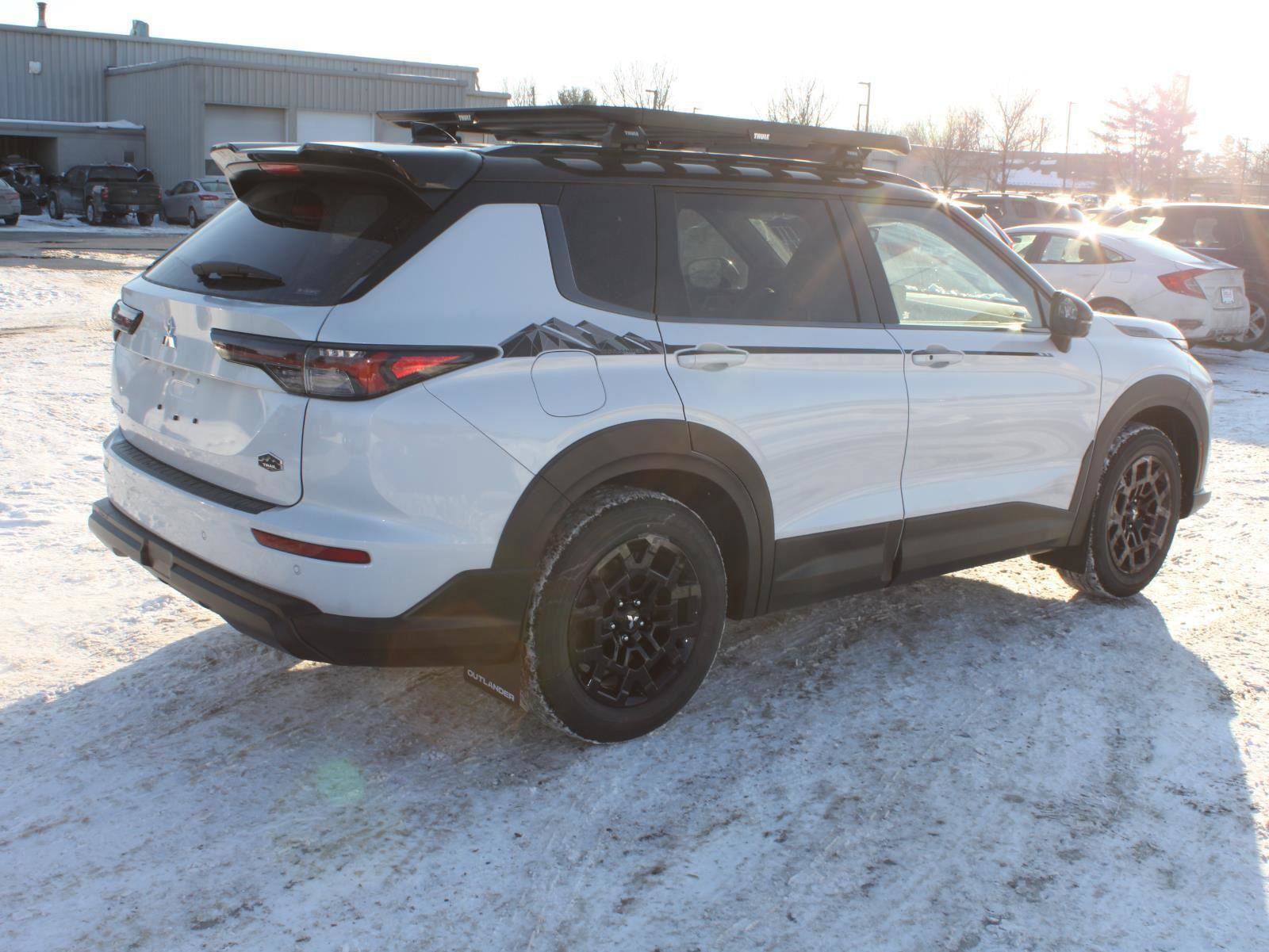 New 2026 Mitsubishi Outlander Trail Edition image 4