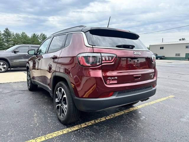 Used 2022 Jeep Compass Limited w/ Sun and Sound Group image 10