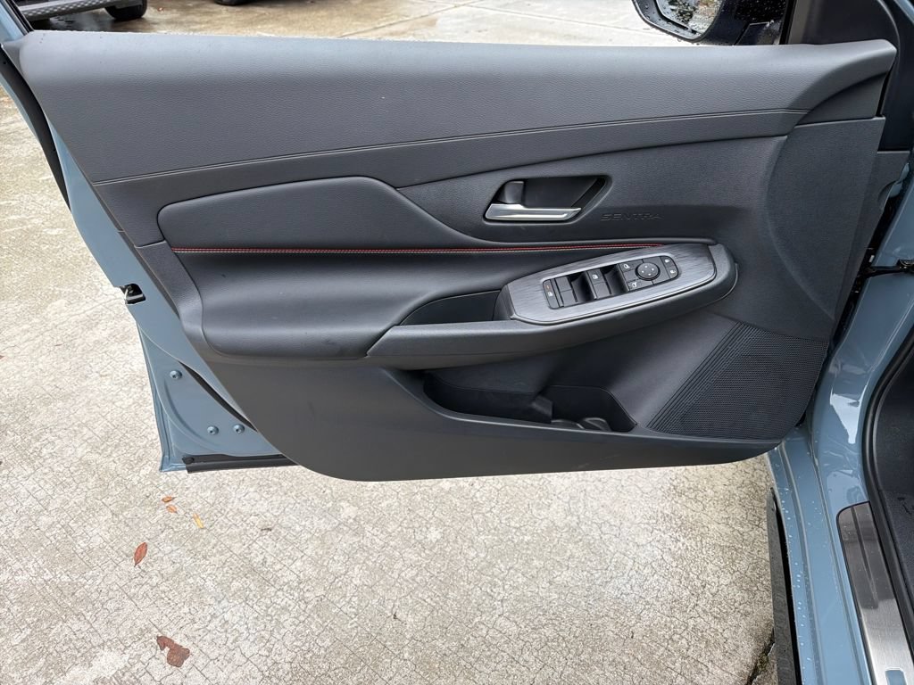 New 2026 Nissan Sentra SR w/ Floor Mat Package FWD image 16