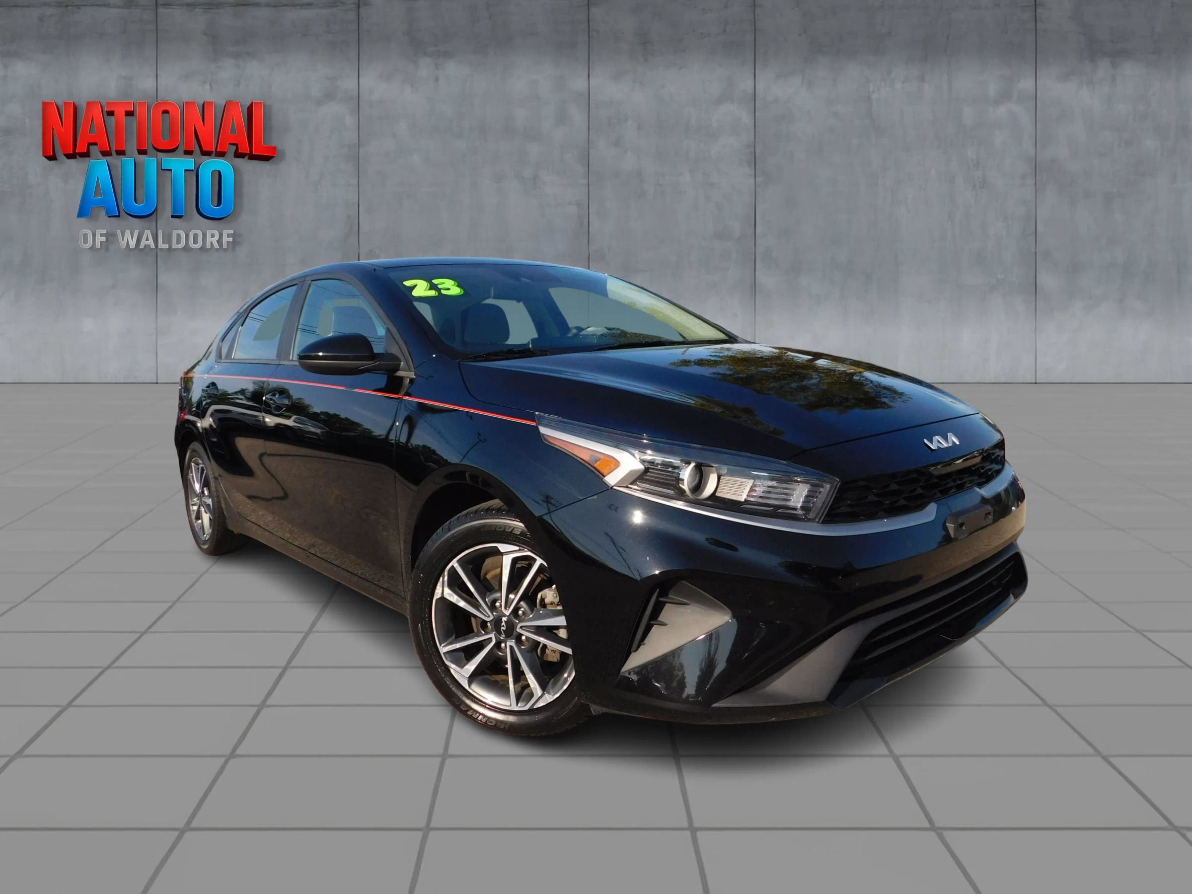 Used 2023 Kia Forte LXS FWD image 1