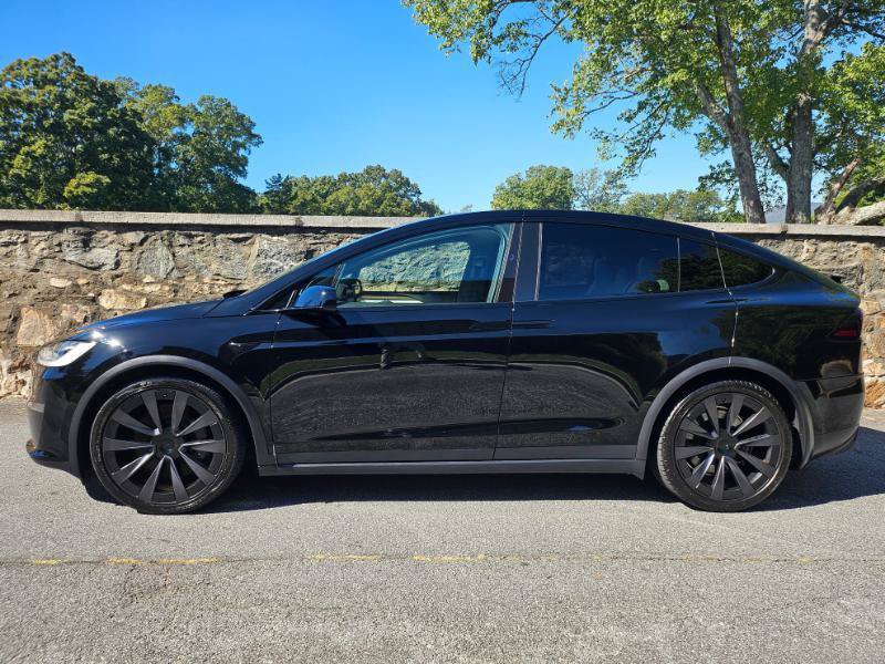 Used 2023 Tesla Model X AWD/4WD image 8
