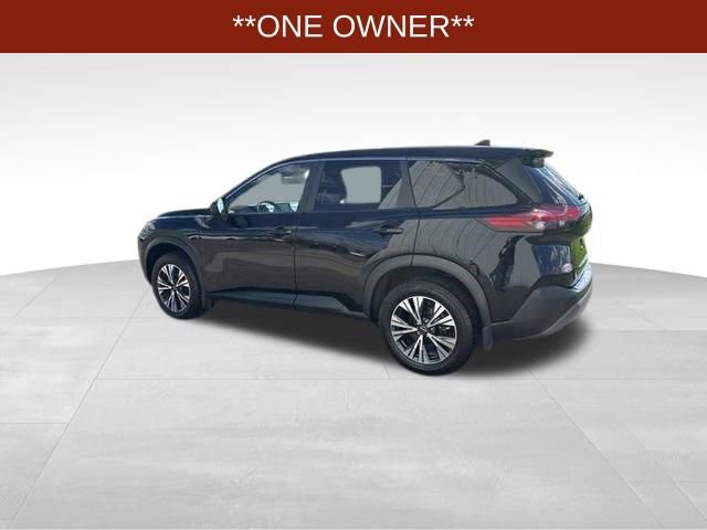 Used 2023 Nissan Rogue SV image 4