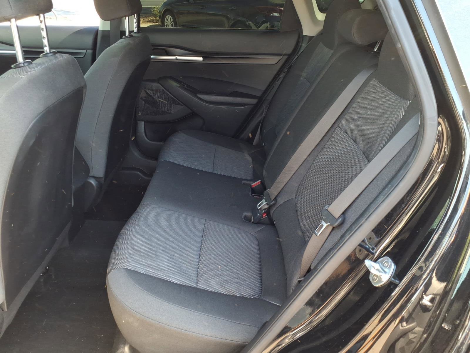 Used 2021 Kia Seltos LX image 14