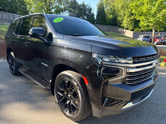 Used 2022 Chevrolet Tahoe LT w/ Luxury Package AWD/4WD image 1