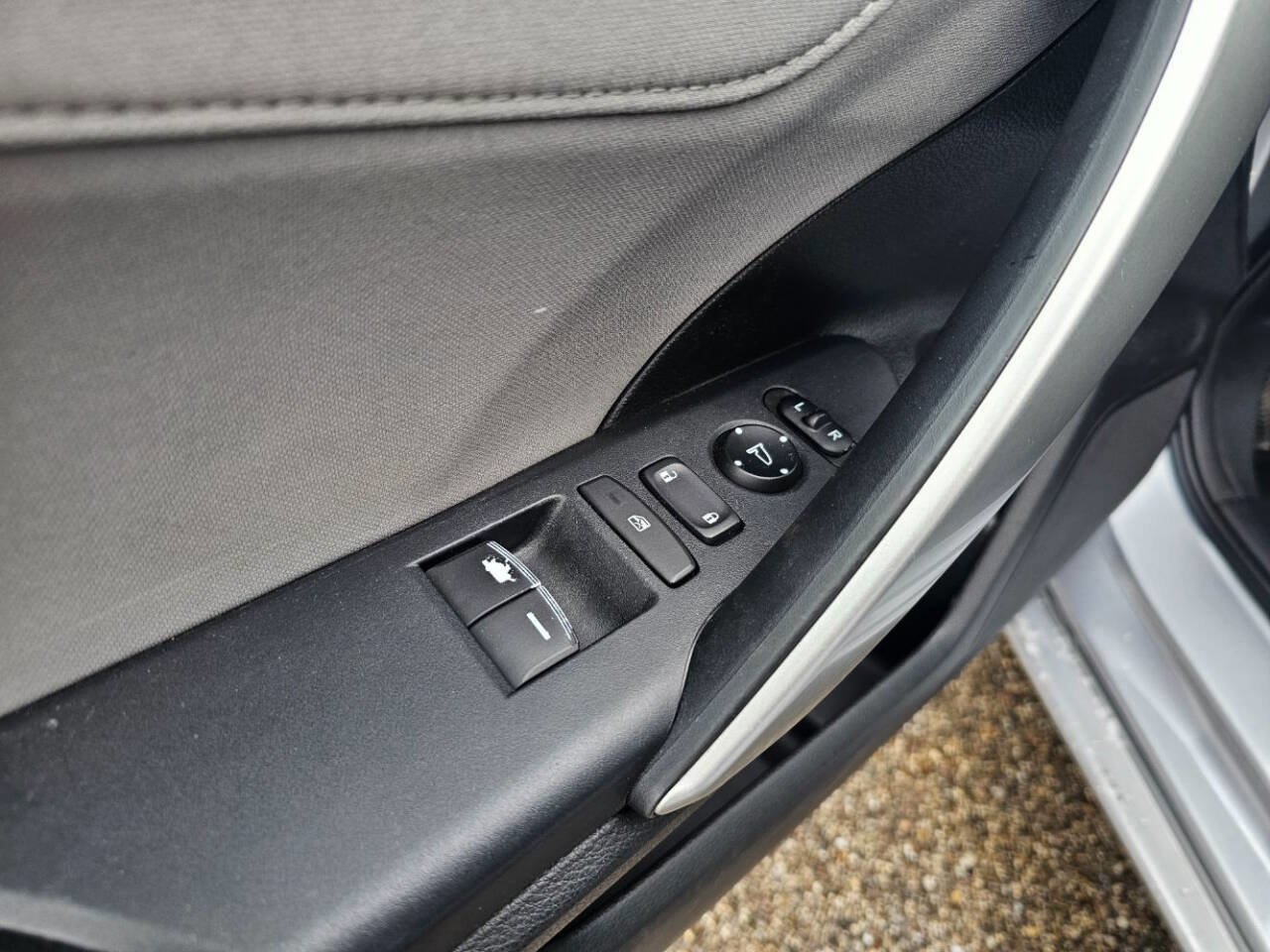 Used 2017 Honda Civic EX-T image 25