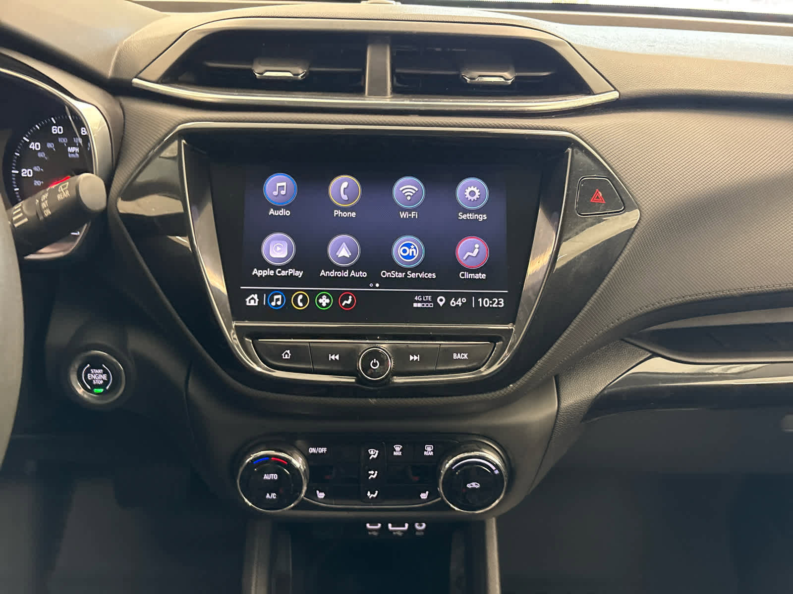 Used 2022 Chevrolet TrailBlazer LT w/ Convenience Package FWD image 19