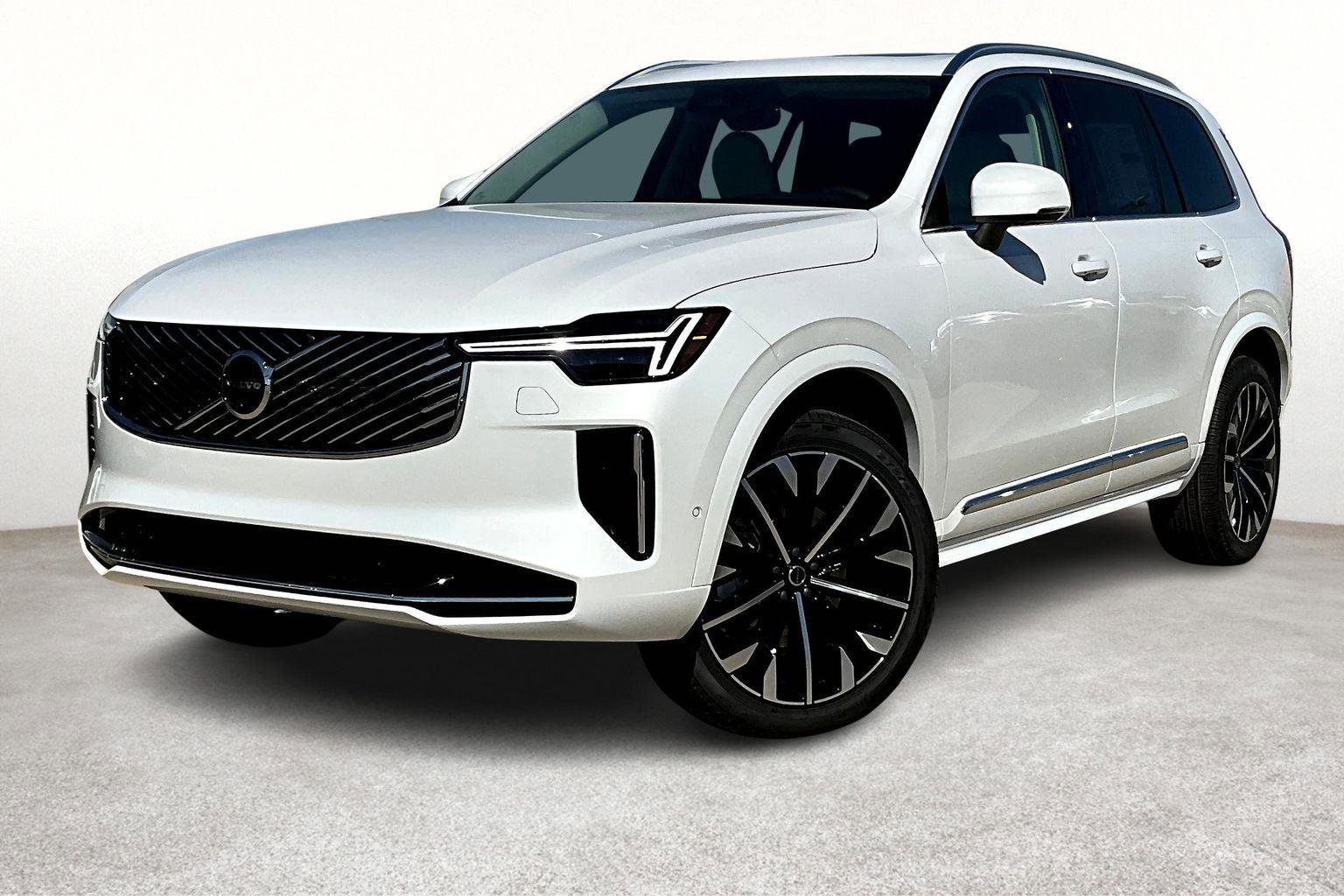 New 2026 Volvo XC90 B6 Ultra image 1