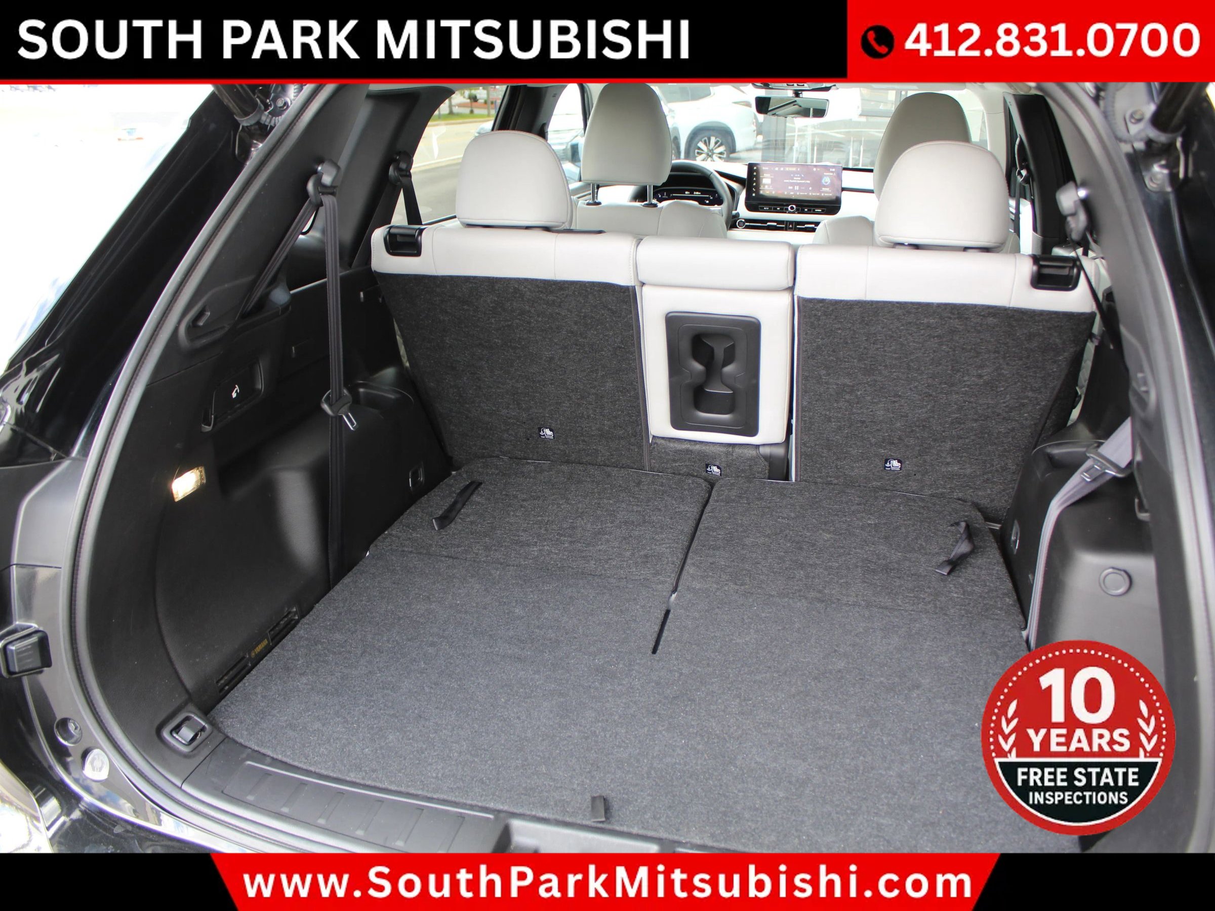 Used 2025 Mitsubishi Outlander SEL image 32