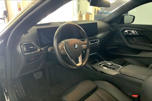 Certified 2023 BMW 230i Coupe w/ Convenience Package RWD image 7