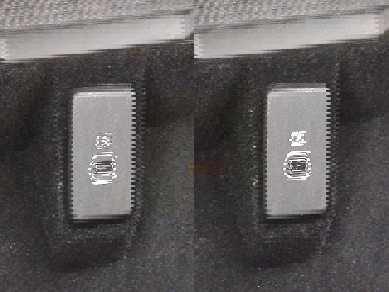 Certified 2024 Land Rover Range Rover SE image 32