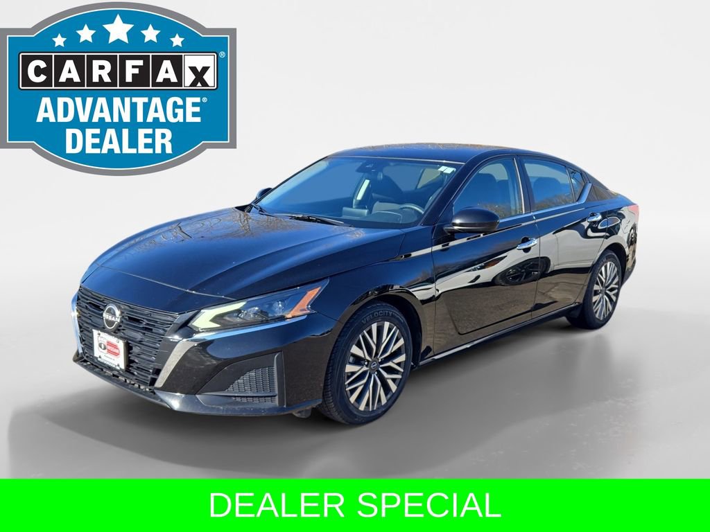 Used 2023 Nissan Altima 2.5 SV