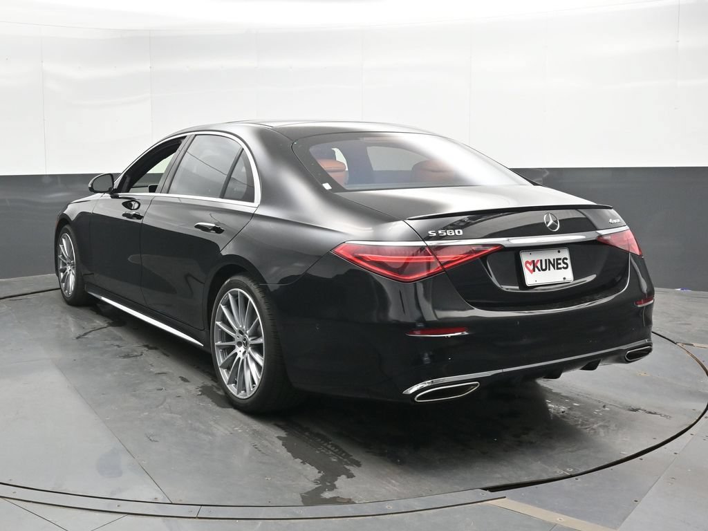 Used 2022 Mercedes-Benz S 580 4MATIC Sedan image 10