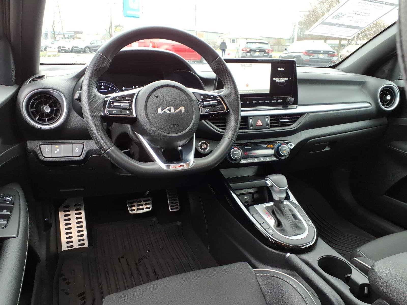 Used 2023 Kia Forte GT-Line FWD image 5
