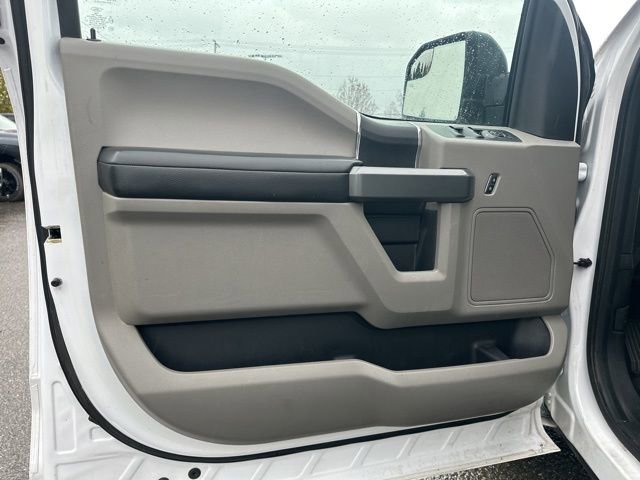 Used 2017 Ford F150 XLT w/ Equipment Group 301A Mid image 18