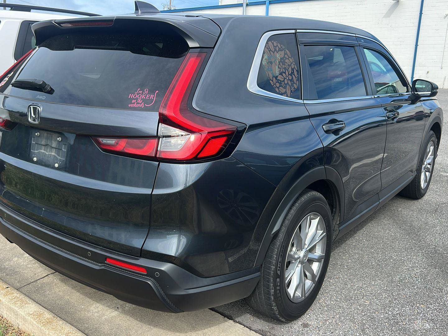 Used 2023 Honda CR-V EX-L image 4