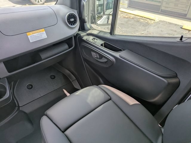 New 2026 Mercedes-Benz Sprinter 2500 image 18