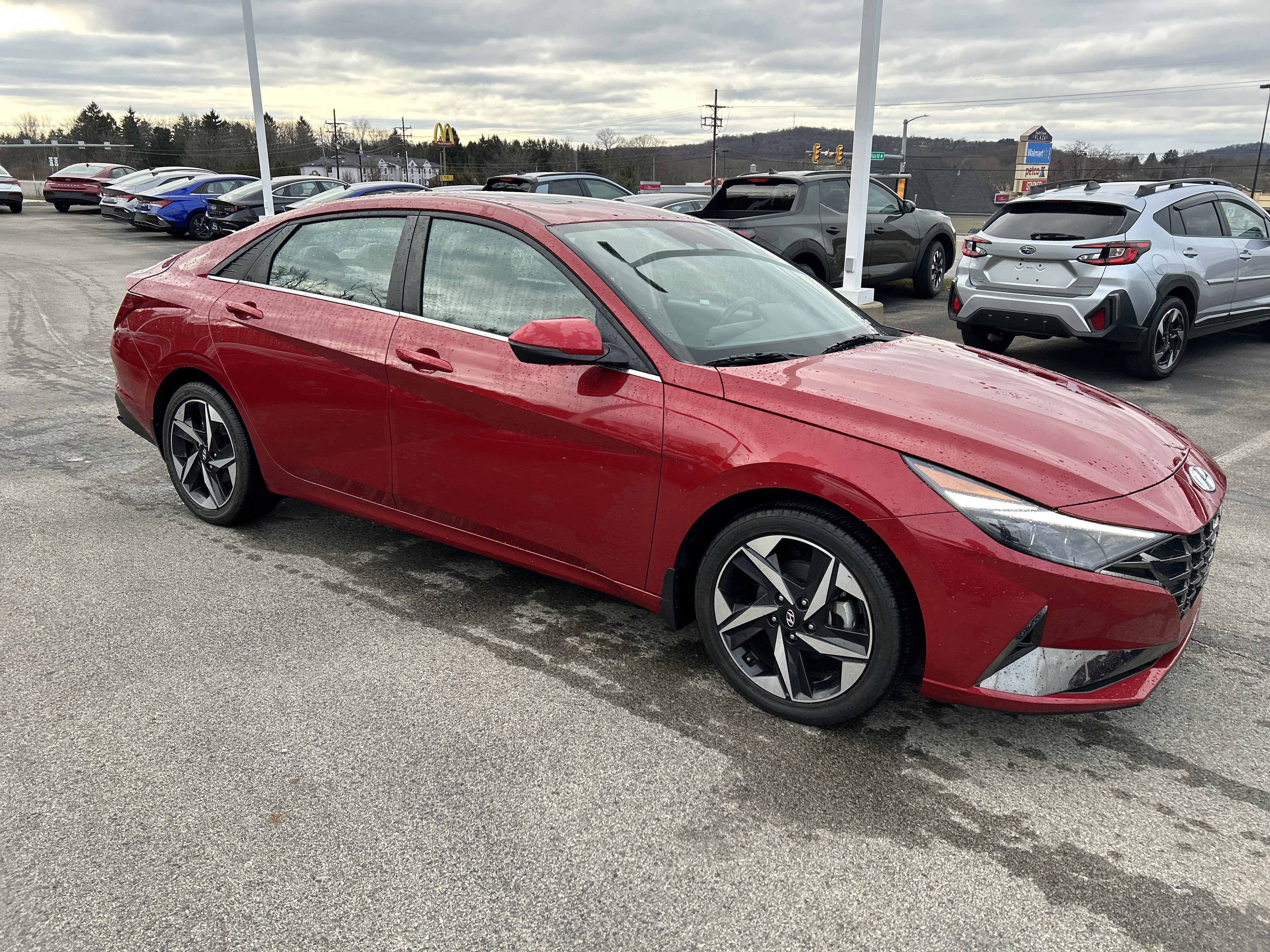 Certified 2023 Hyundai Elantra Limited image 3