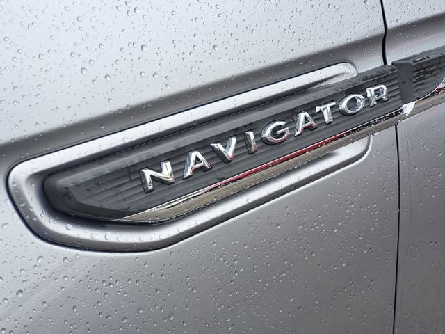 Used 2024 Lincoln Navigator L Reserve w/ Equipment Group 201A AWD/4WD image 32