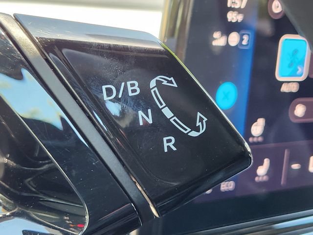 Certified 2022 Volkswagen ID.4 Pro AWD/4WD image 18