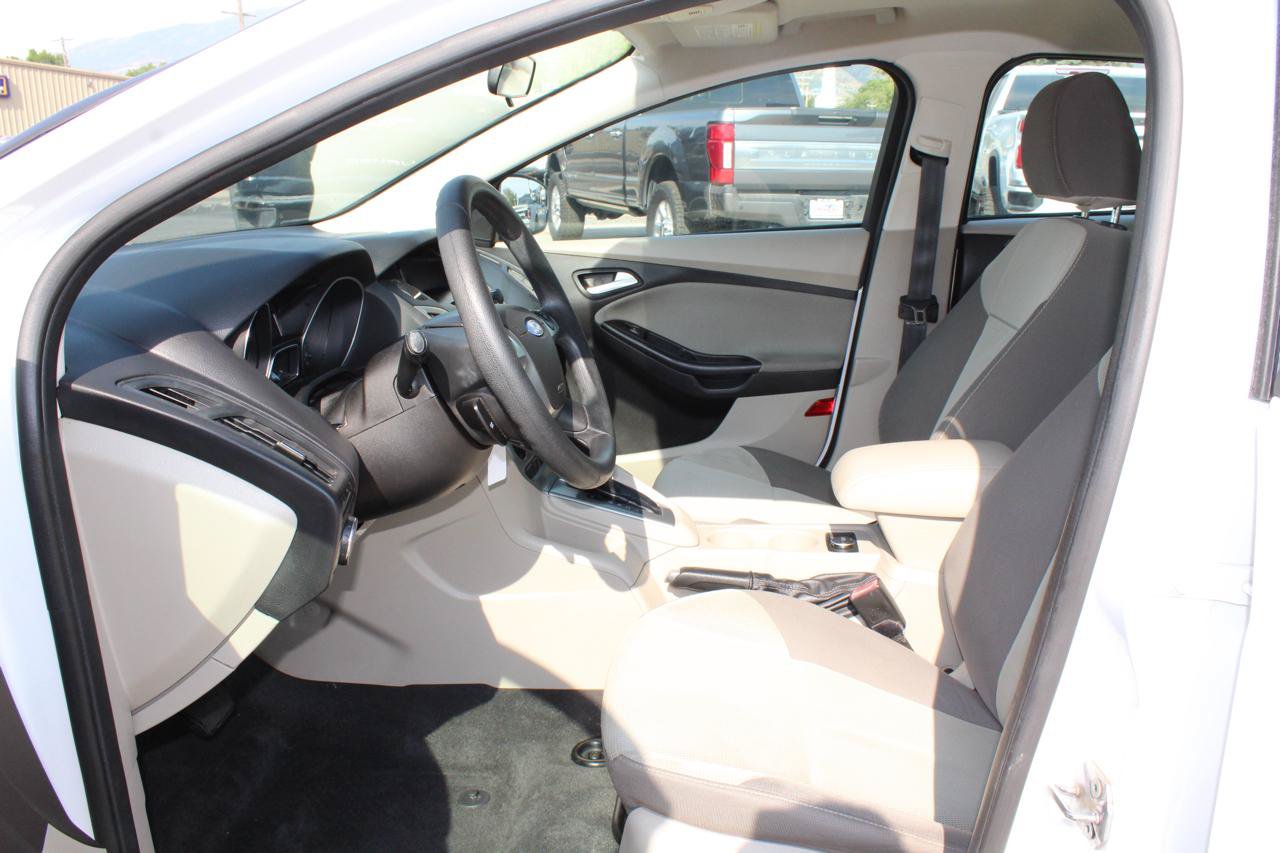 Used 2012 Ford Focus SE FWD image 14
