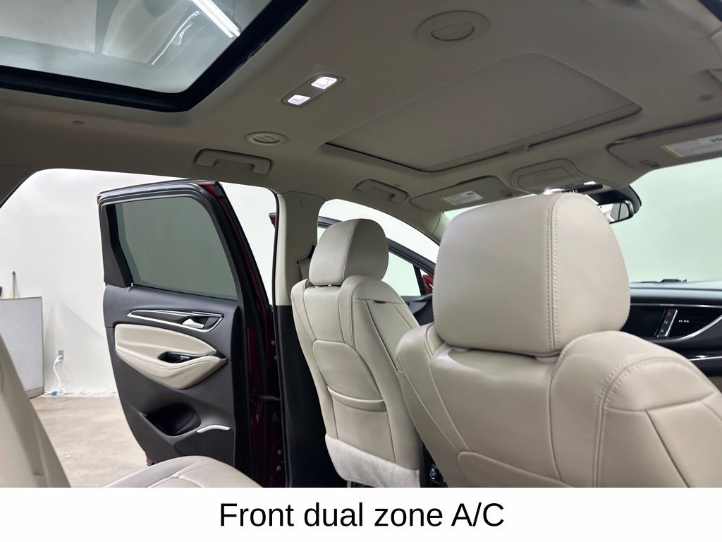 Used 2020 Buick Enclave Premium w/ Sun and Sites Package AWD/4WD image 24