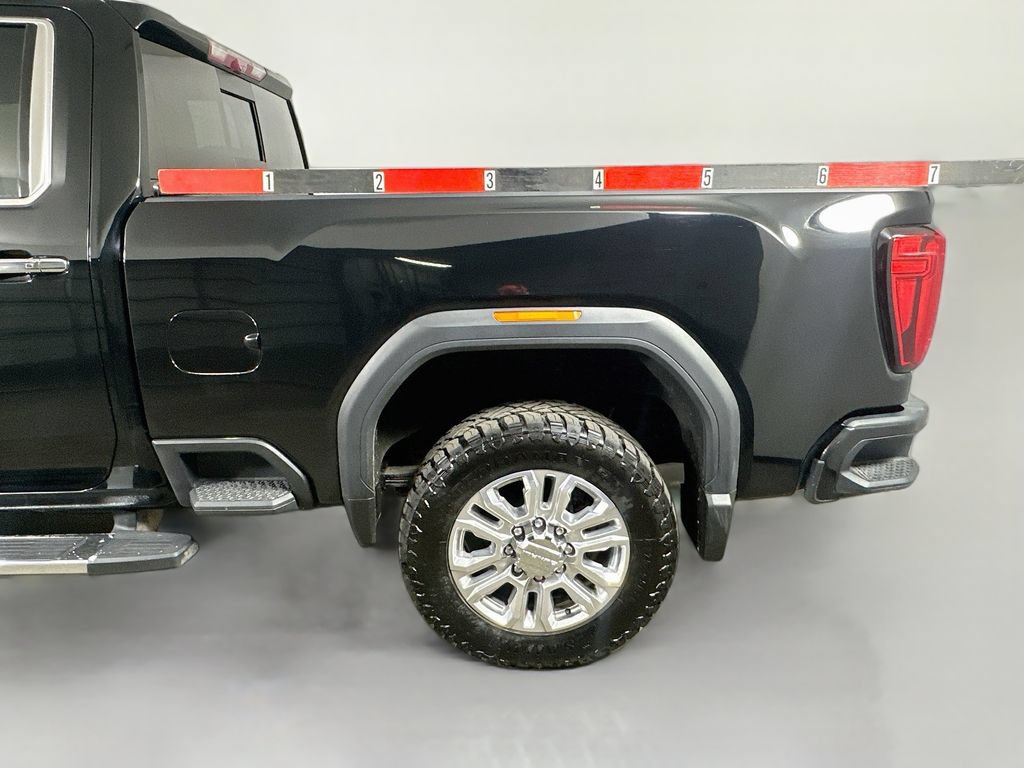 Used 2020 GMC Sierra 2500 Denali w/ Denali Ultimate Package AWD/4WD image 38