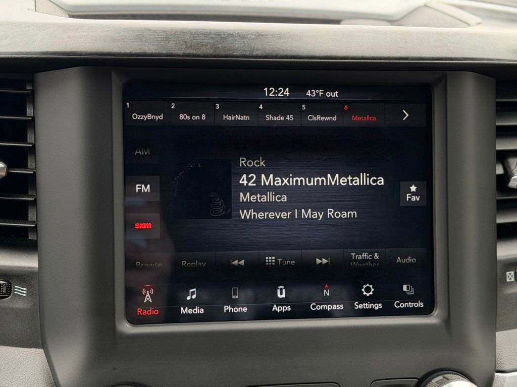 Used 2021 RAM 1500 Big Horn image 10