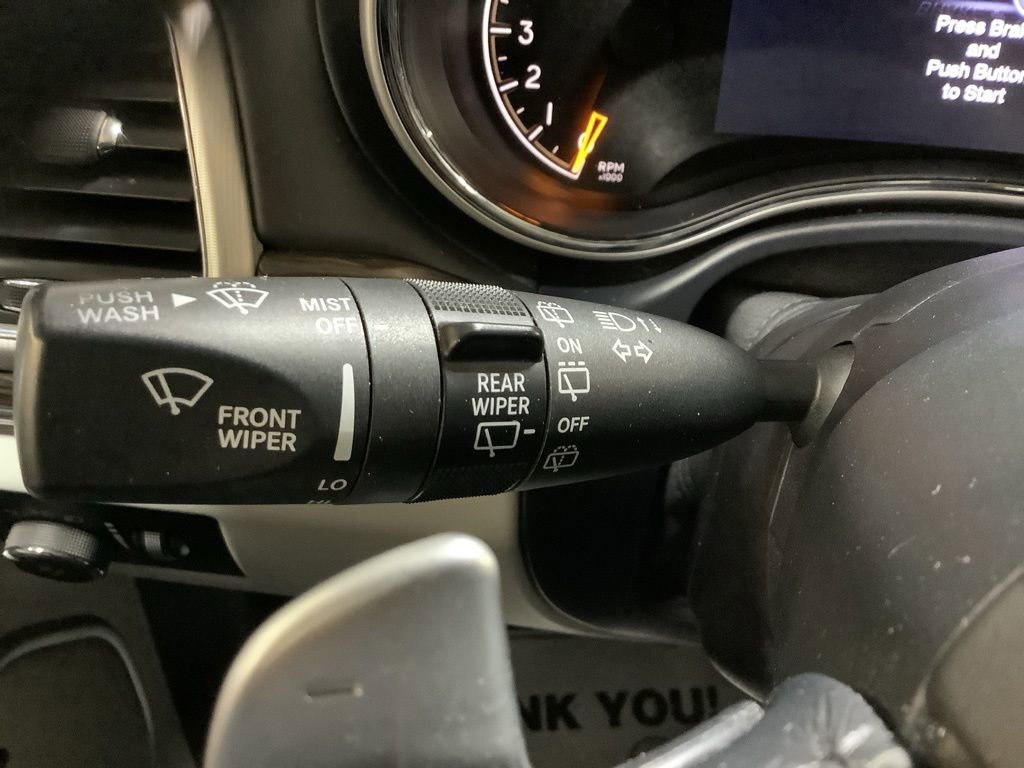 Used 2018 Jeep Grand Cherokee Summit image 30