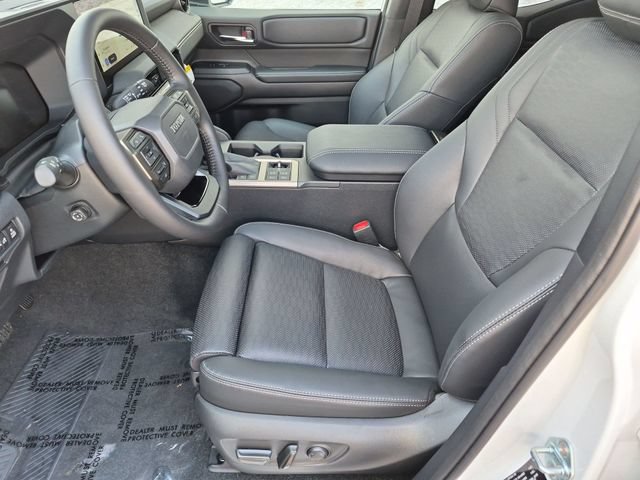 New 2027 Toyota Land Cruiser w/ Premium Package AWD/4WD image 13