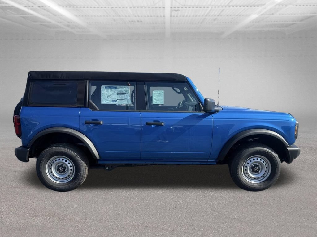 New 2026 Ford Bronco 4-Door AWD/4WD image 2