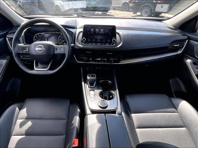 Certified 2026 Nissan Rogue SV w/ SV Premium Package image 21