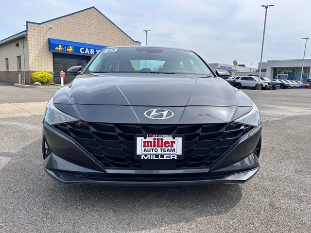 Used 2023 Hyundai Elantra SEL w/ Convenience Package FWD image 6