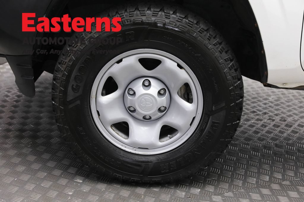 Used 2020 Toyota Tacoma SR RWD image 29