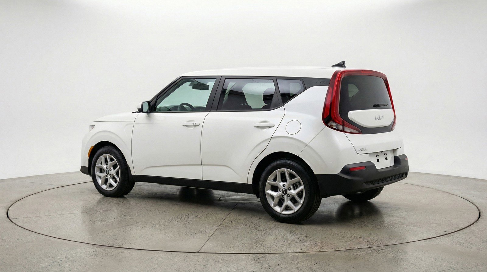 Used 2025 Kia Soul LX w/ LX Technology Package image 6