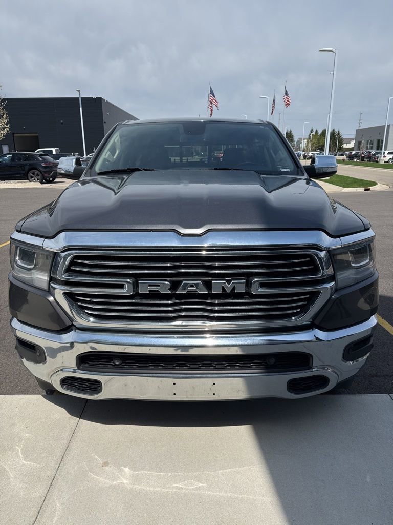 Used 2020 RAM 1500 Laramie AWD/4WD image 2