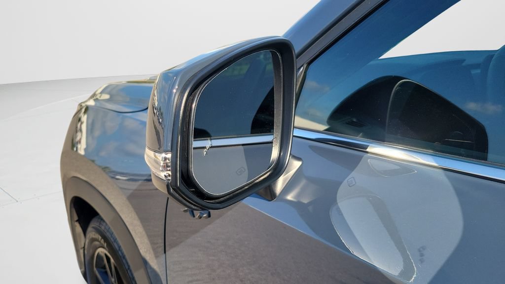Certified 2025 Toyota Grand Highlander AWD Hybrid image 28