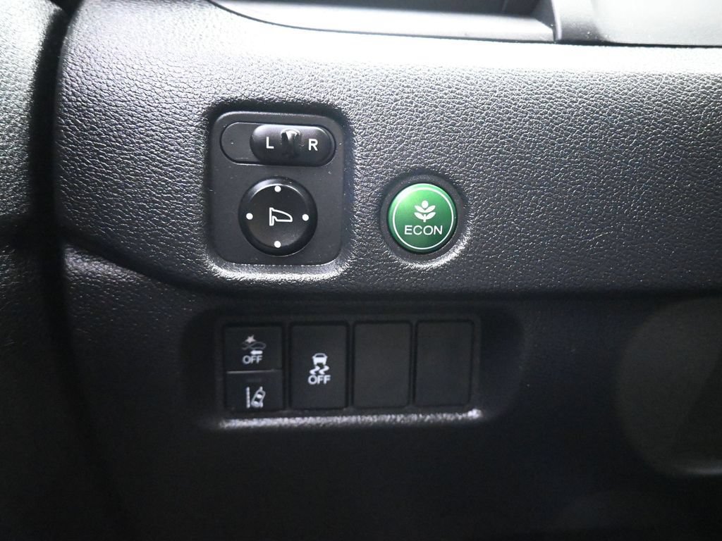 Used 2019 Honda Pilot LX image 24