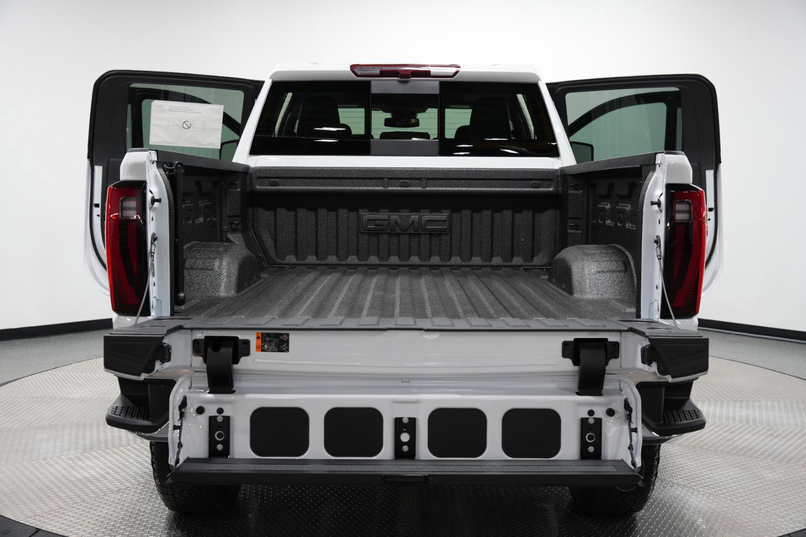 New 2025 GMC Sierra 2500 SLT w/ SLT Premium Package image 13
