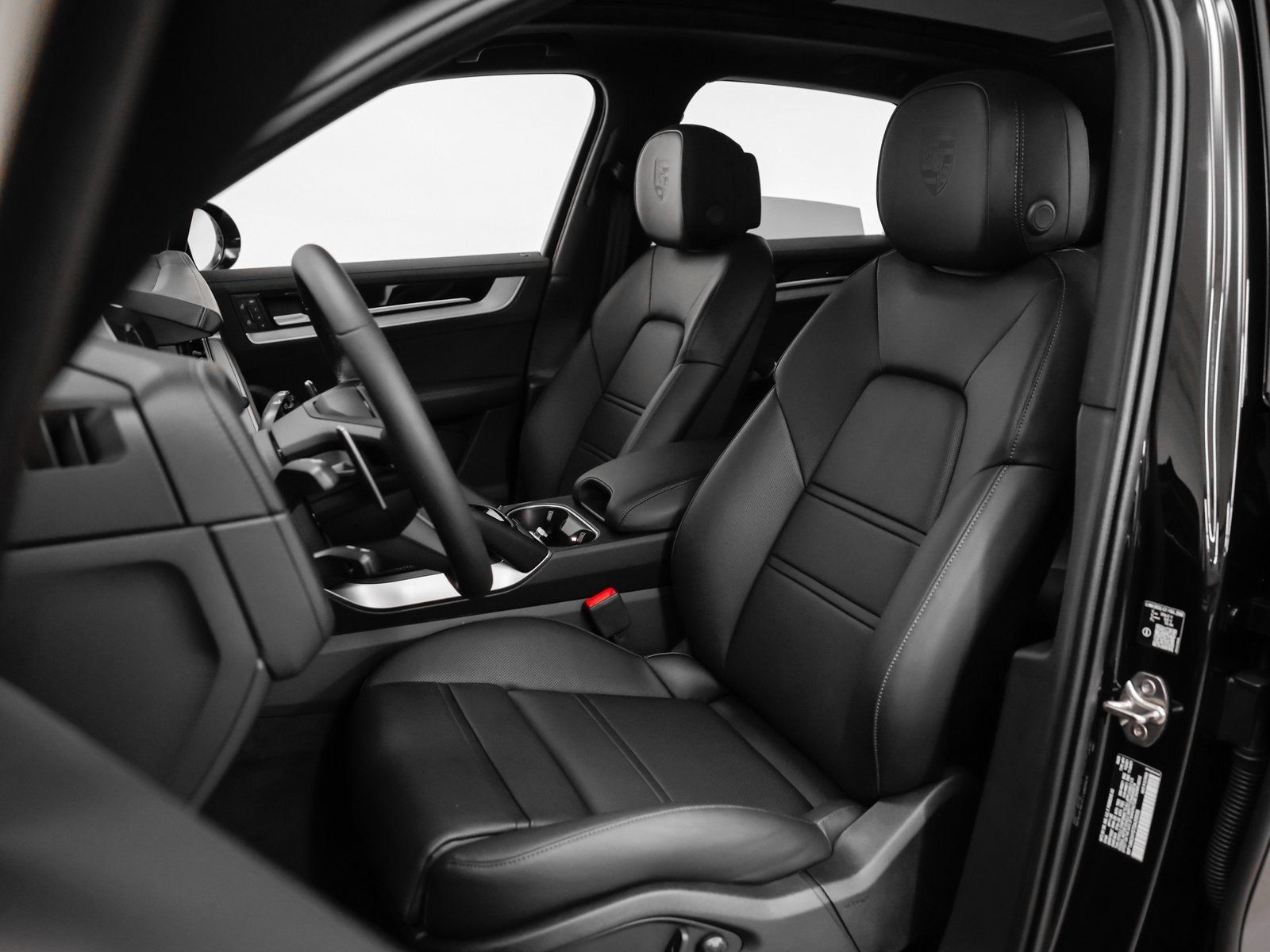 Certified 2026 Porsche Cayenne S AWD/4WD image 5
