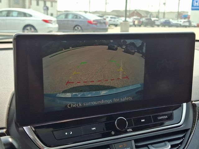 Used 2023 Nissan Altima 2.5 SR w/ SR Premium Package FWD image 19