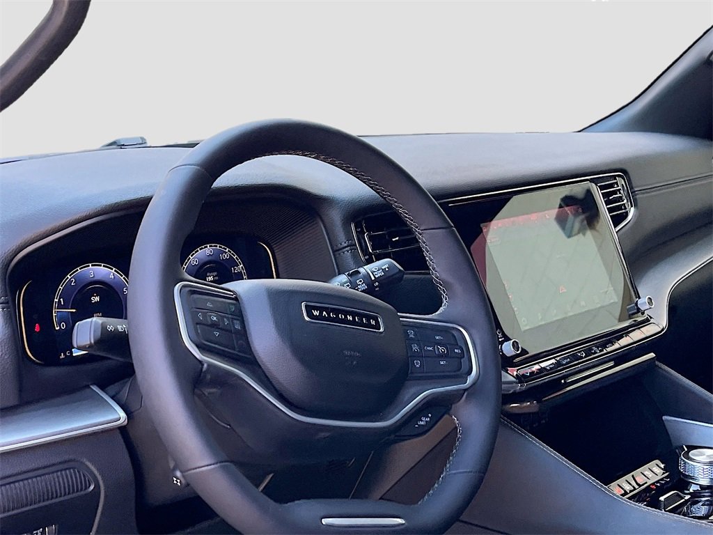 Used 2025 Jeep Wagoneer Series II image 9