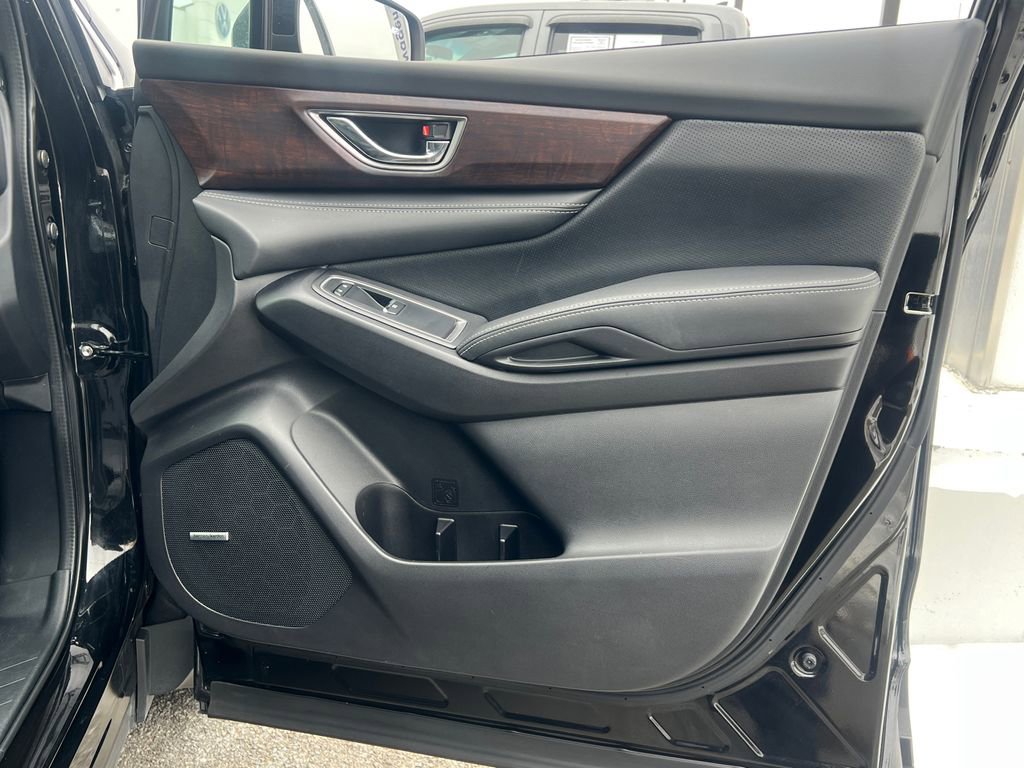 Used 2023 Subaru Ascent Touring image 6